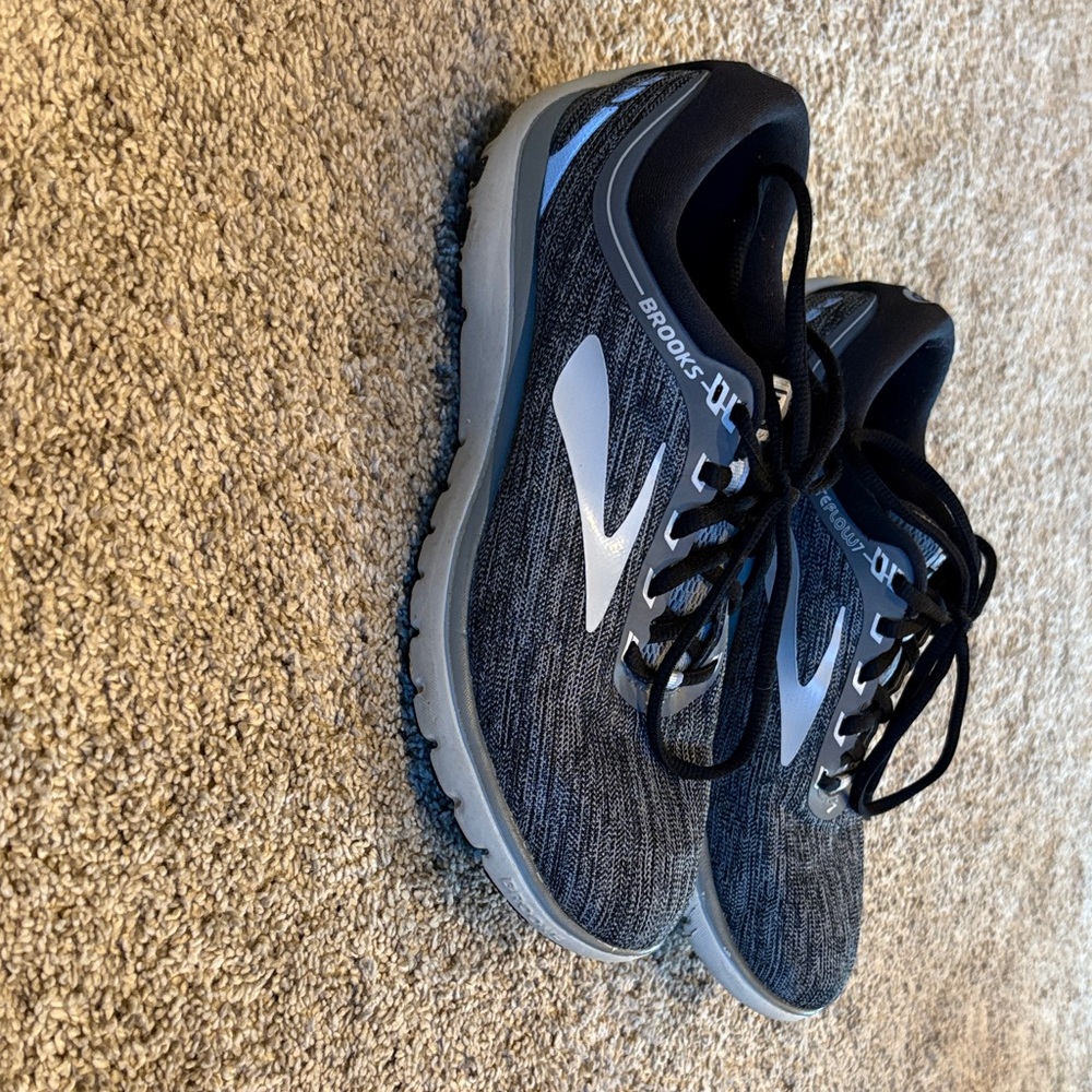 Brooks PureFlow 7